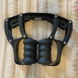 Roll Recovery r8 massage roller